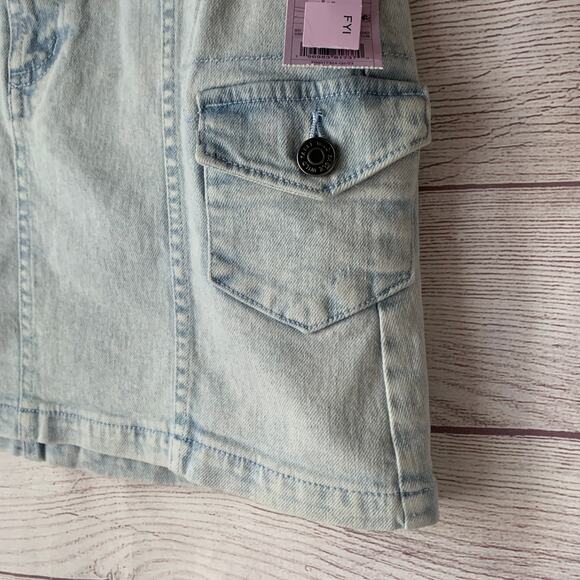Wild Fable Denim Jean Mini Skirt with Belt Light Wash Size 00 - Picture 6 of 13